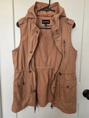 Zenana Outfitters Rust/Tan Hooded Sleeveless Utility Vest. Size M. #SW